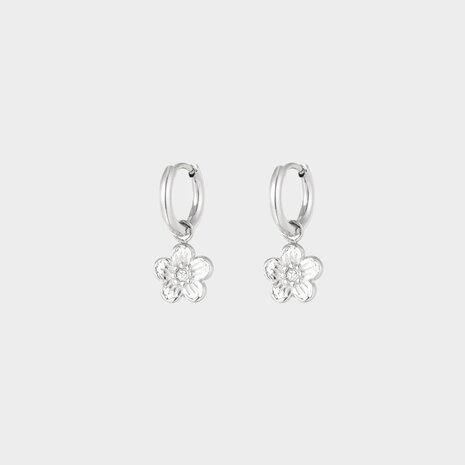 Oorbellen creool bloem zilver