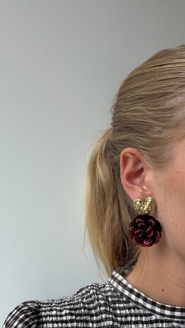 Oorbellen bloem paillet bruin