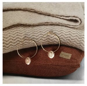 Oorbellen creool letter klein