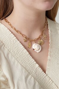 Ketting bedel schelp wit