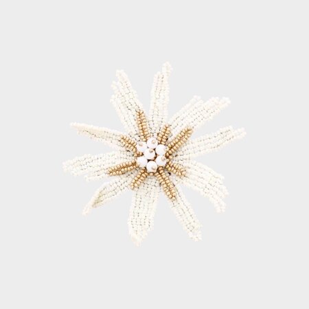 Broche kraal bloem beige