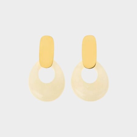Oorbellen steker druppel beige