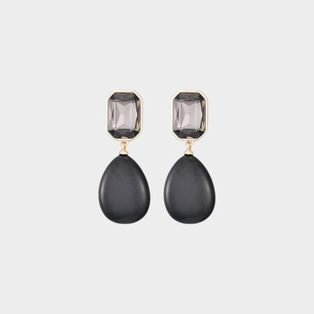 Oorbellen square resin zwart